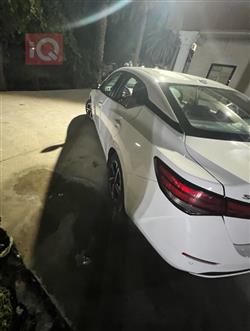 نیسان سێنترا